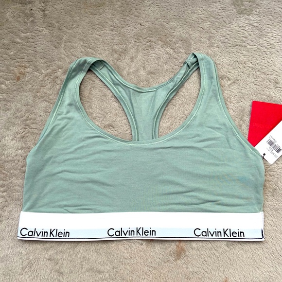 Calvin Klein Underwear Other - Calvin Klein Sports Bra Size Large